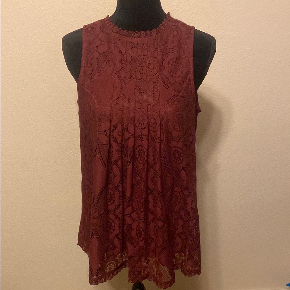 Burgundy Pleated Lace Blouse - Picture 2 of 6
